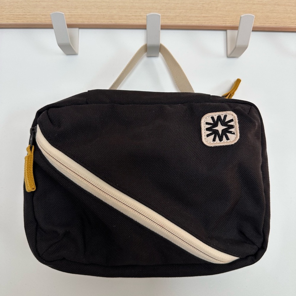 Walker Family Goods Toiletry Kit, Black